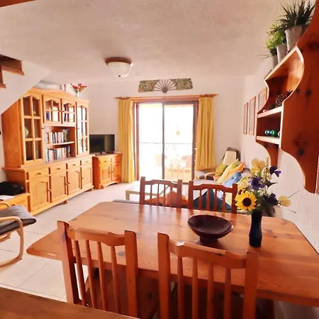 Apartment Parque Santiago 2 - 351 - 2 Bedroom - 2 Bathroom - Sleeps 5 *